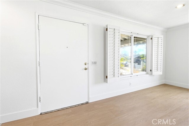 Photo - 1339 Dahlia Cir