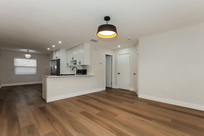 Photo - Fully Remodeled 3-Bedroom + Den Home for Rent in St. Petersburg, FL!