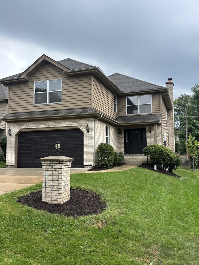 Building Photo - 961 Country Club Rd Rental