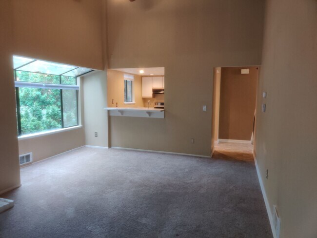 Photo - Condo near the beach - top floor