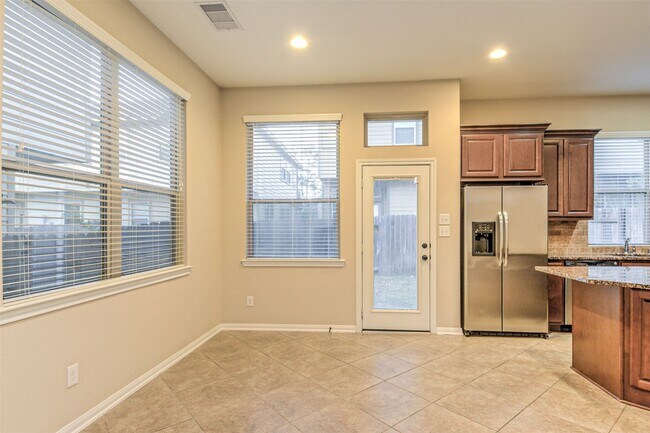 Photo - 19 Cheswood Manor Court