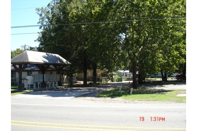 Photo - B & M Mobile Home Community