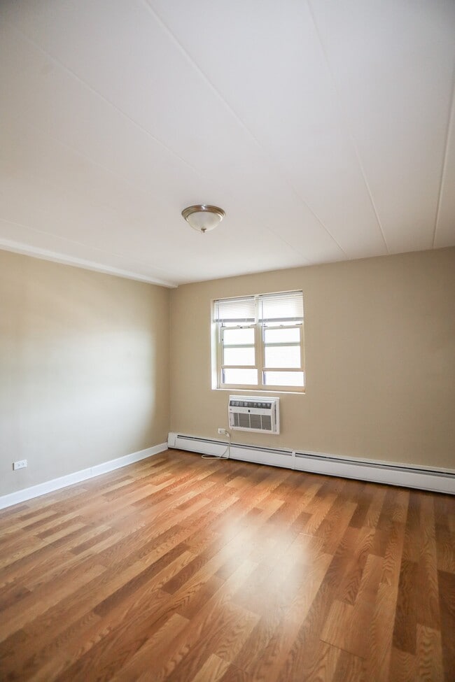 Photo - 7301 Ridge Unit 3