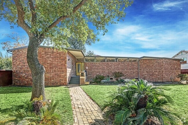 Building Photo - 12903 Figaro Dr Rental