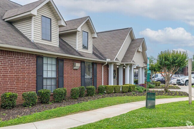 Building Photo - Chapel Ridge of Texarkana Rental