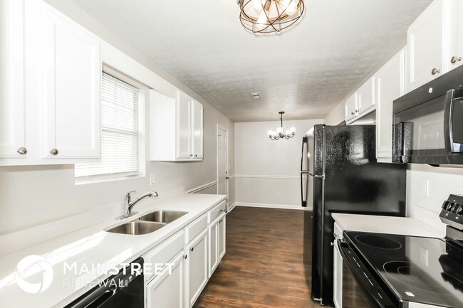 Photo - 9430 Sleepy Hollow Ln