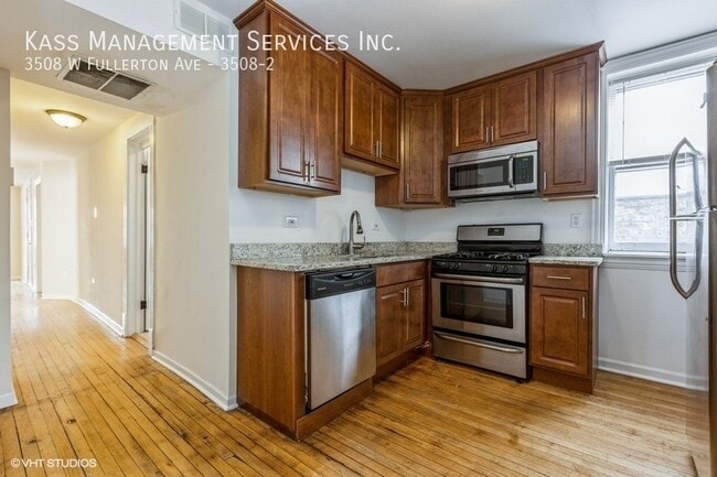 Photo - 3508 W Fullerton Ave Apartment Unit 3508-2