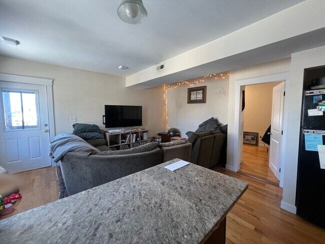 Photo - 23 Weitz St Unit 2