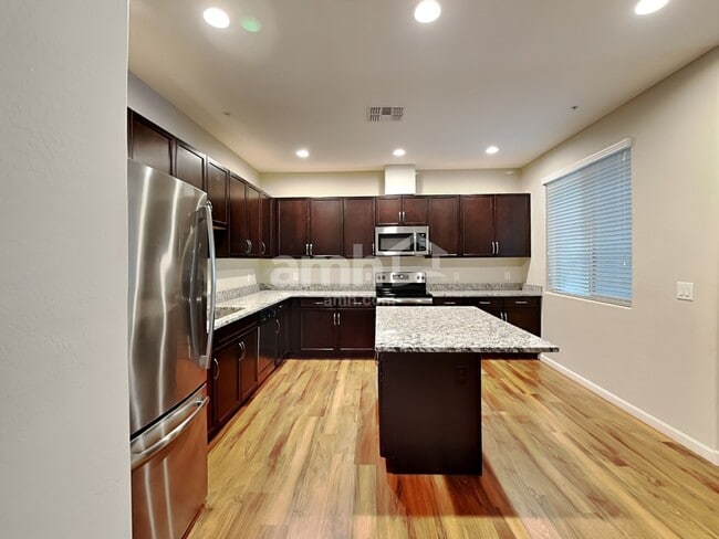 Photo - 20785 W Maiden Ln