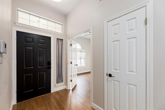 Photo - 1816 White Indigo Trail