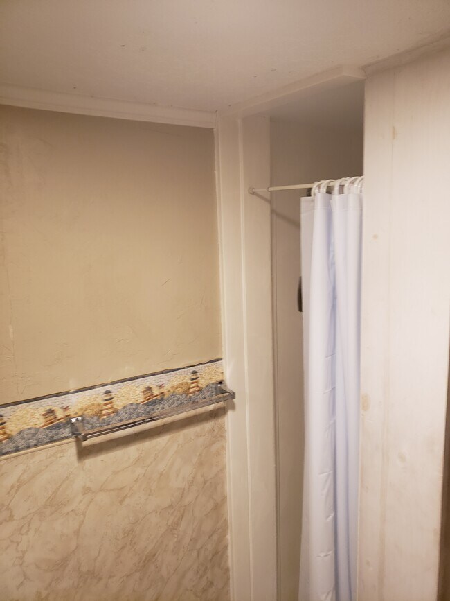 Photo - 146 W 200 S Unit 2