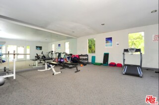 Photo - 2222 Beachwood Dr