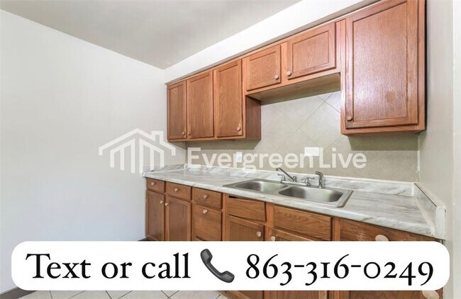 Photo - 522 Guylyn Dr
