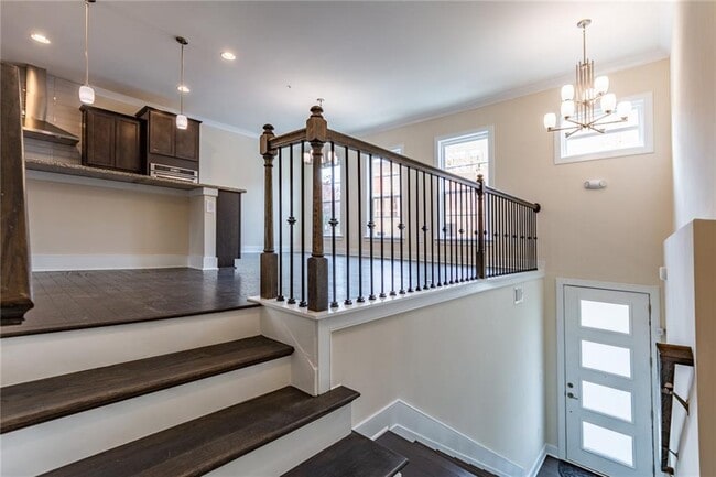 Photo - 883 Stone Crest Rd NE