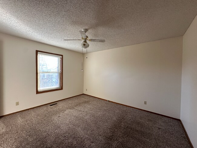 Photo - 1704 Brentwood Dr