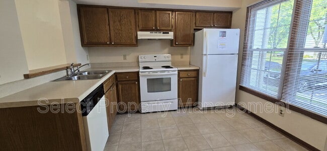 Photo - 5438 Evard Rd