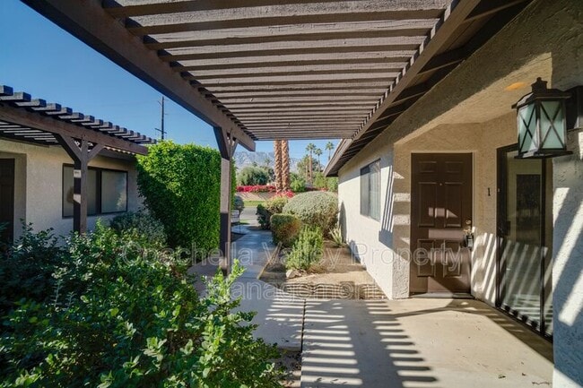 Photo - 28880 Landau Blvd