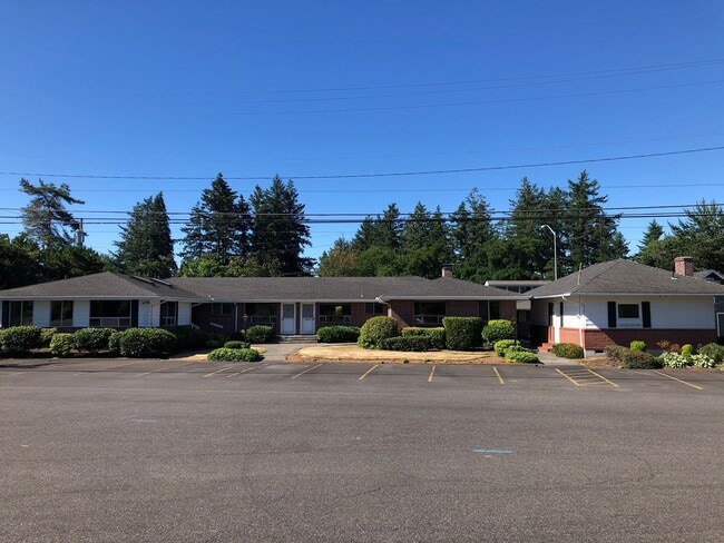 Building Photo - 11640 SW Corby Dr