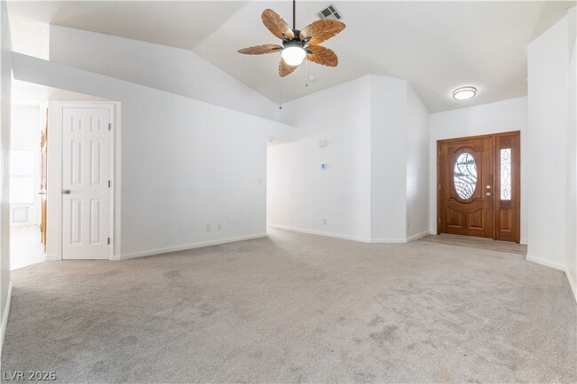 826 Anchor Dr