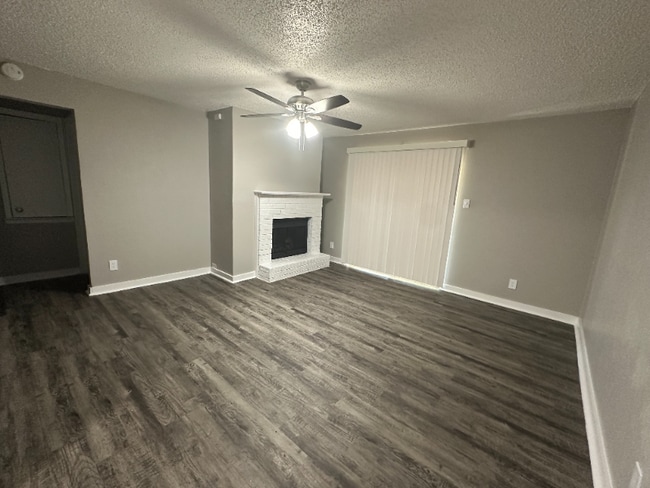 Photo - 724 W Miller Rd Unidad 1A