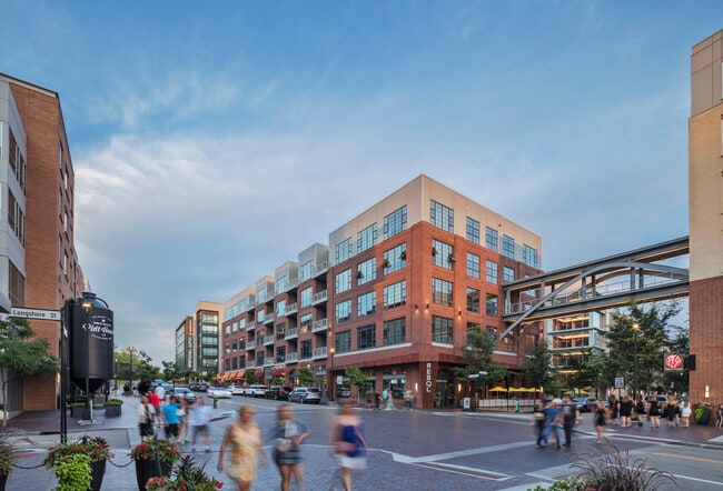 Building Photo - Bridge Park Rental