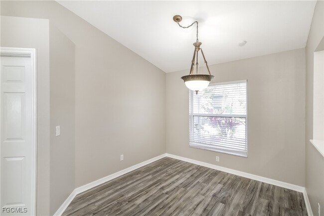 Photo - 1619 Geranium Ave