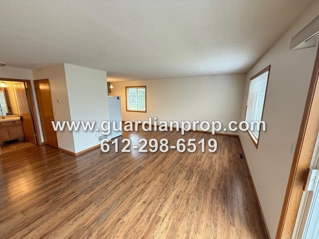 Photo - End Unit Townhouse Available Now, Updated ...