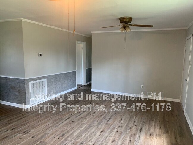 Photo - 300 Downing St