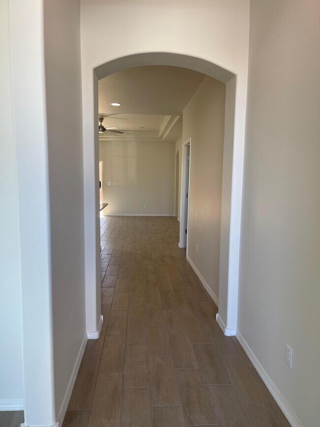 Photo - 5469 Osha Spg St