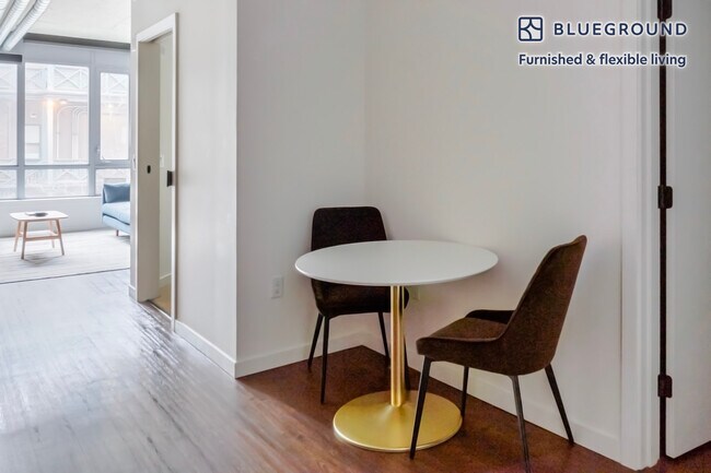 Photo - 624 Yale Ave N Unit FL4-ID970