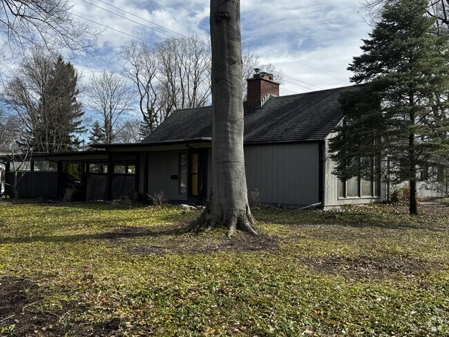 Building Photo - 1242 Stonegate Ln Rental