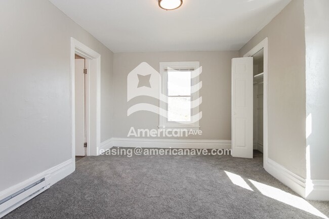 Photo - 914 Western St