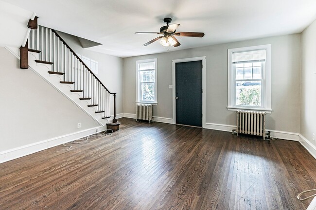 Photo - Updated 3 bedroom home in the City with re...