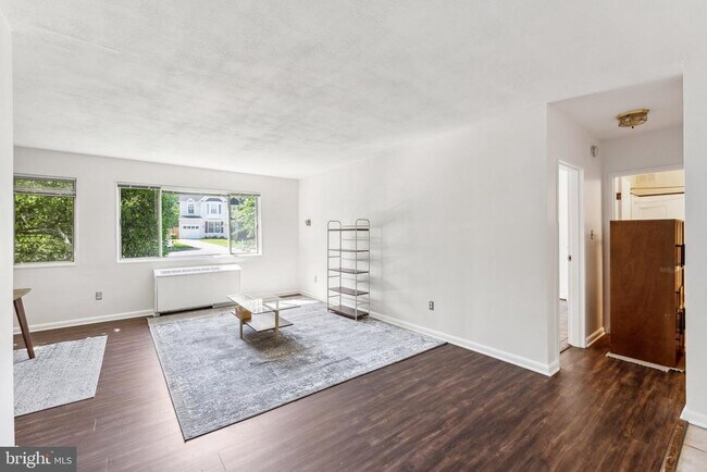 Building Photo - 3701 5th St S Unit 212 Rental
