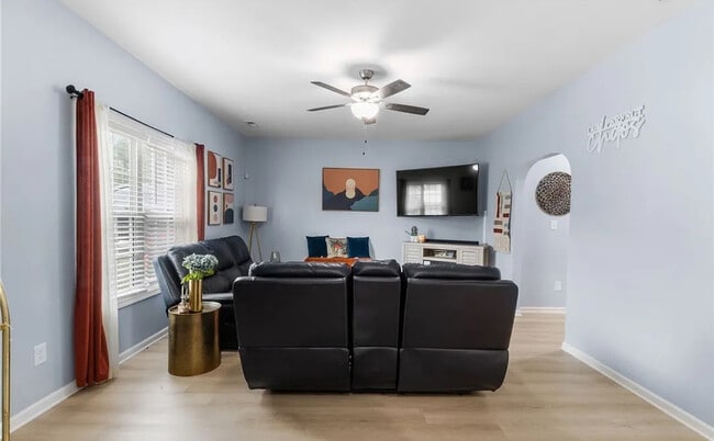 Photo - 1593 Mount Rainer Dr