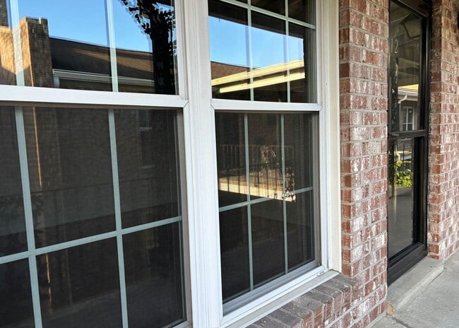 Photo - 867 Colony Dr