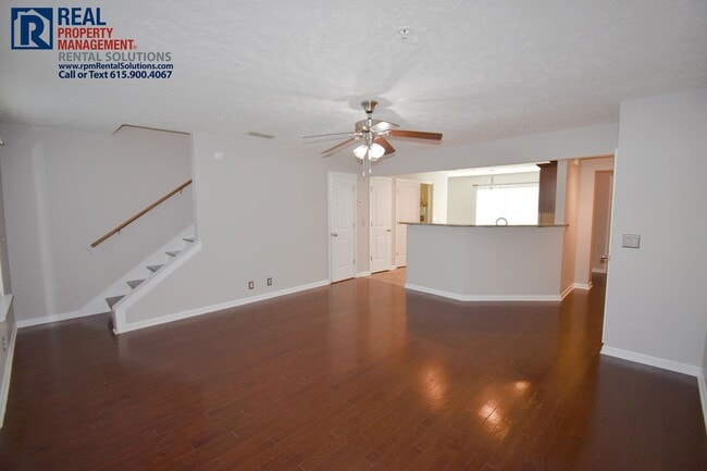 Photo - Wonderful 3BR Mboro townhome- GREAT location!