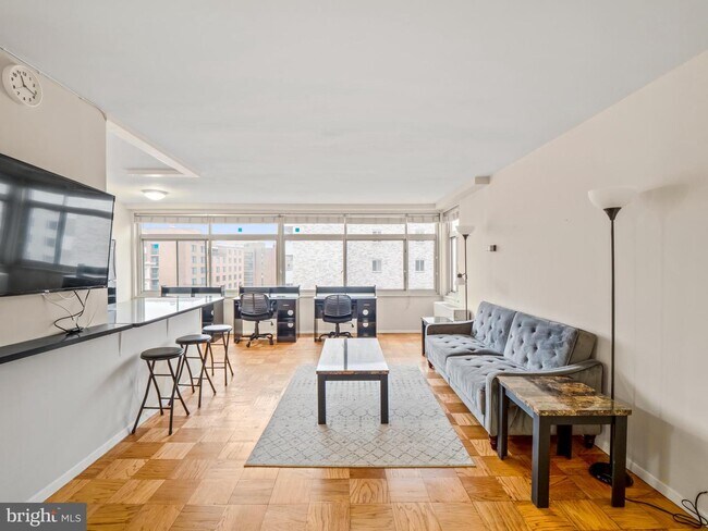 Photo - 2401 H St NW Unit 804