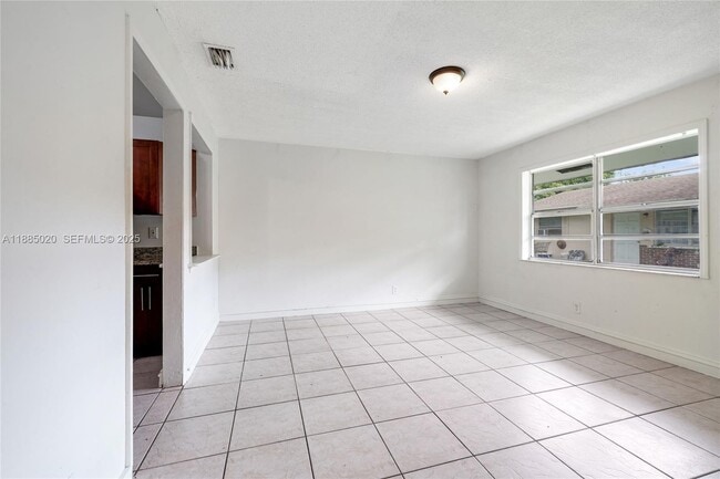 Photo - 849 SW 9th Ct Unit 1-2