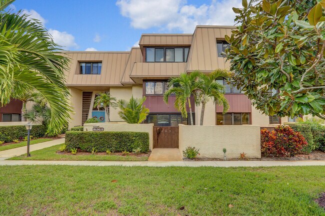Photo - 1800 SE St Lucie Blvd Unit 9-103