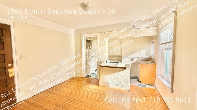 Photo - 1960 Sherman St Unidad 36