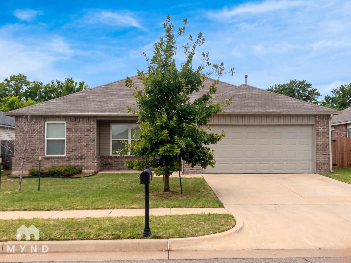 Photo - 7709 Leichter Ave