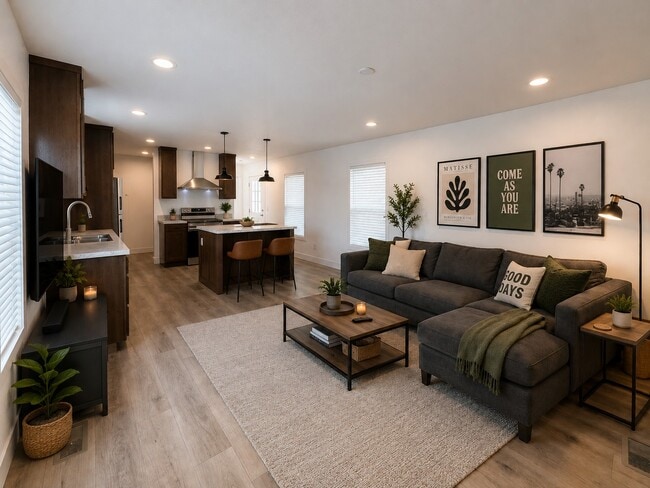 Photo - 2060 N Center St