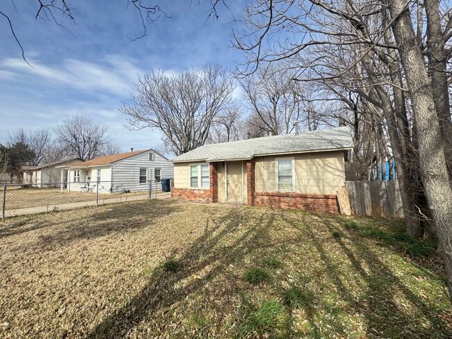 Photo - 2517 SW 42nd St