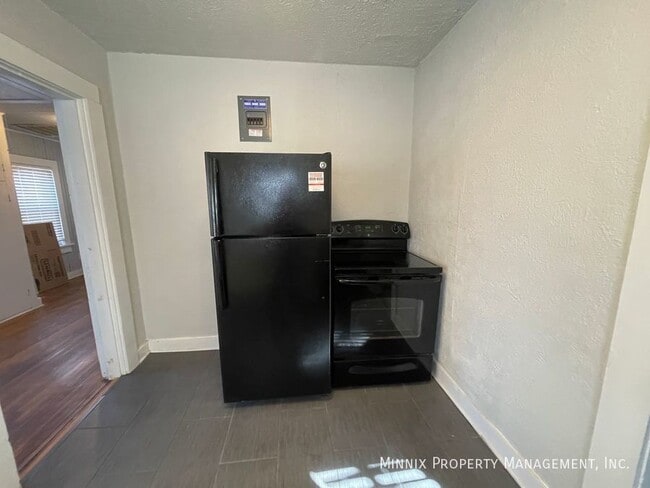 Photo - 1506 S Ong St