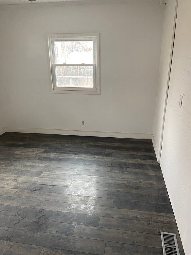 Photo - 5359 N 29th St