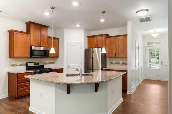 4351 Flintlock Ln