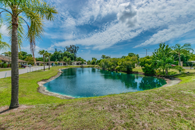 Lake View - Gables at Honore Apartments