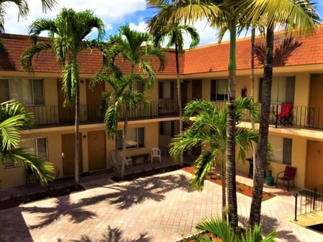 Photo - 515 S Sequoia Dr Unit 103