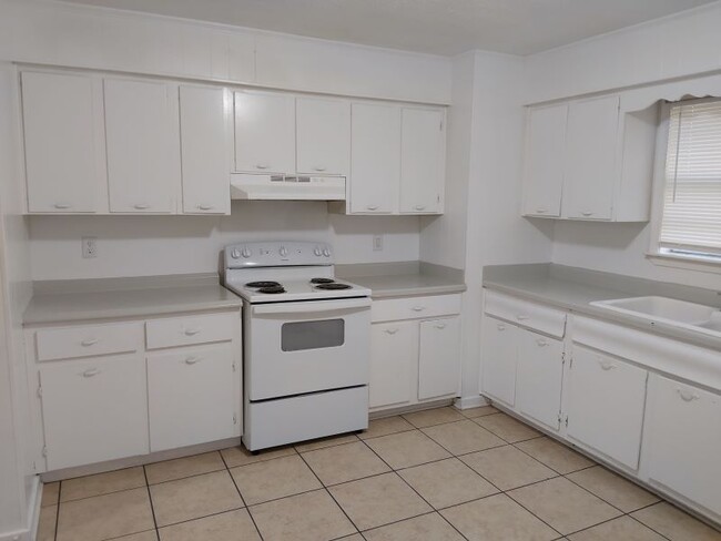 Photo - 3608 Meadowlark Dr